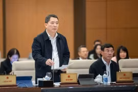 "Nghiên cứu giảm thuế đối với báo chí xuống một mức 10%"