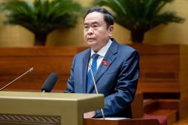 Hoàn thiện thể chế, kịp thời tháo gỡ khó khăn, vướng mắc để phát triển KT-XH