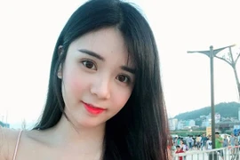 Từng lộ ảnh giường chiếu với Quang Lê, Thanh Bi giờ ra sao?