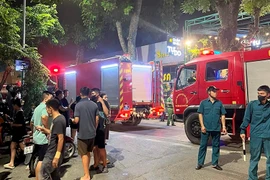 Hiện trường vụ cháy lớn tại nhà số 67 Phó Đức Chính, Hà Nội