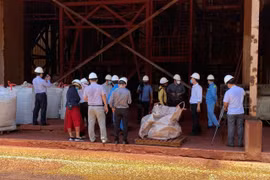 Kiểm tra đột xuất Nhà máy thép tấm lá Phú Mỹ ở Bà Rịa - Vũng Tàu