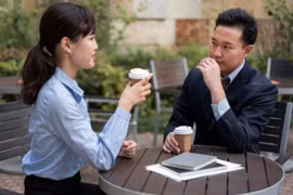 Thấy tôi đẹp, thành đạt, người yêu cũ đề nghị một chuyện mất mặt 