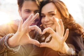 5 dấu hiệu cho thấy phụ nữ đang yêu