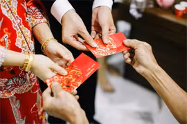 Cô dâu khiến bạn thân bẽ mặt giữa đám cưới vì một việc