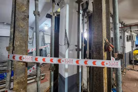 Chung cư mini "chống nạng": Dân chật vật vì tiền thuê nhà ở tạm