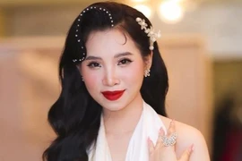 Lưu Thiên Hương bị ném điện thoại và loạt vụ tố đồng nghiệp trong Vbiz 