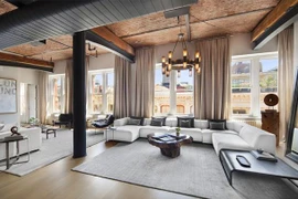 Đột nhập căn penthouse sang chảnh trị giá chục triệu đô của Zayn Malik