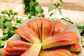 Siêu “hót” roi ngọc bích Đài Loan 350.000 đồng/quả hấp dẫn NTD Việt