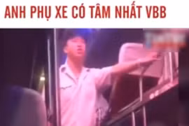 Video: Đã tìm được anh phụ xe có tâm nhất Vịnh Bắc Bộ