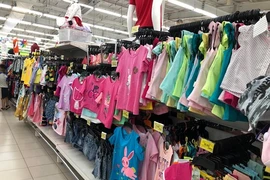 Big C "trở mặt" hàng may mặc Việt, doanh nghiệp 20 năm cung ứng hàng khóc ròng
