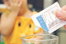 Vì uống kháng sinh nên bị suy dinh dưỡng?