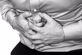 Chỉ vì táo bón mà hỏng cả thận