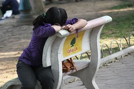 Cứu chữa như thế nào khi có người say nắng?