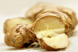 Cách dùng gừng chữa rụng tóc