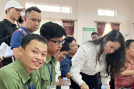 Người ngoại tỉnh đấu trúng 15 lô đất ven đại lộ Vinh - Cửa Lò