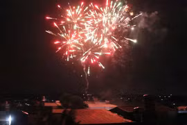 Tết Nguyên đán 2025: Người dân đốt pháo hoa thế nào để không bị phạt?