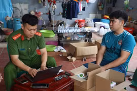 Triệt phá cơ sở sản xuất, buôn bán mỹ phẩm giả ở Bắc Giang