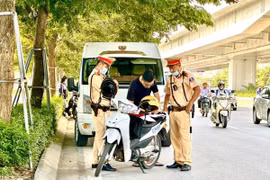 Hà Nội: Phạt 30,5 tỷ đồng vi phạm giao thông trong 15 ngày