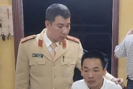 Thái Bình: Nam tài xế sử dụng giấy tờ giả, tàng trữ đạn, ma túy