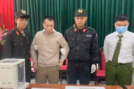 Bắt khẩn cấp cặp vợ chồng mua bán trái phép chất ma túy