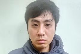 Bắt khẩn cấp tài xế "xe ôm công nghệ" đốt nhà ở Hà Nội