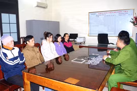 Mua bán thông tin tài khoản ngân hàng, 6 đối tượng bị khởi tố