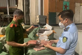 Phát hiện hơn 7 tấn thực phẩm bẩn, trứng non, tràng lợn đông lạnh