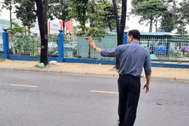 Lưu ý, đi bộ qua đường không 'vẫy tay' có thể bị phạt 250.000 đồng