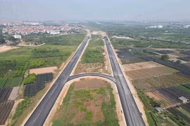 Yêu cầu hoàn thành đường song hành Vành đai 4 trong tháng 10/2025