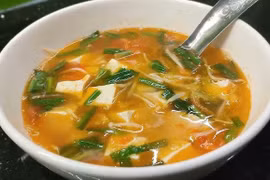 Cái chết thương tâm của cháu bé 8 tuổi từ bát canh có vị lạ