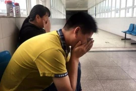 Mẹ ôm con 5 tháng nhảy lầu, quản lý tòa nhà "có tội" vì lý do không ngờ