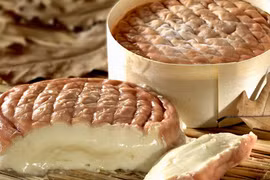 Đẳng cấp phô mai “tiến vua” Pháp, nhìn muốn cắn, ngửi thà bỏ