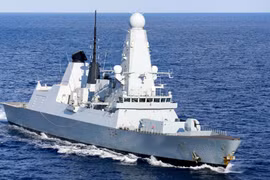 Tàu chiến Anh, Mỹ bị lực lượng Houthi tấn công