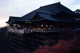 Sống chậm giữa lòng Cố đô Kyoto của Nhật Bản năm 1980