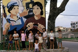 Những lát cắt cuộc sống mộc mạc của người Hà Nội năm 1994