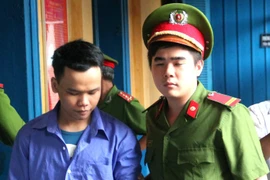 Công an TP.HCM truy tìm tử tù nhiễm nCoV bỏ trốn