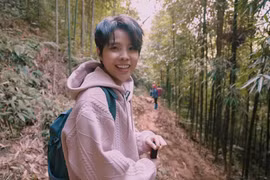 Vũ Cát Tường công khai bạn gái