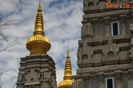 Loạt công trình tôn giáo có kiến trúc độc lạ ở Cố đô Huế