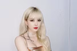 Thiều Bảo Trâm được "thả thính" giữa đêm