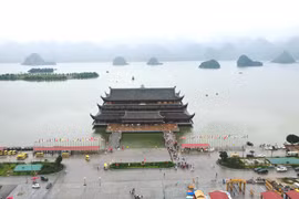 Cục Di sản lên tiếng về thông tin “xếp hạng di tích quốc gia chùa Tam Chúc“