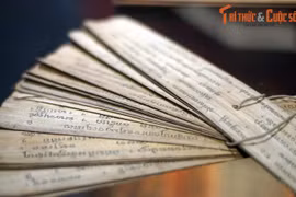 Cận cảnh những bộ sách cổ bằng lá độc nhất thế giới ở Hà Nội