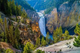 Giật mình sự thật về công viên quốc gia cổ nhất thế giới