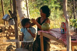 Khám phá Cố đô Oudong của Campuchia đầu thập niên 1990