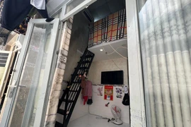 Cha dượng và con gái tử vong với nhiều vết thương tại quận 7