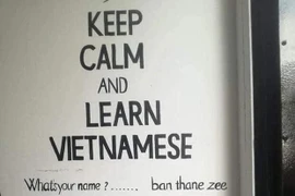 Khách Tây làm bảng phiên âm Tiếng Việt khiến dân tình cười ngất 