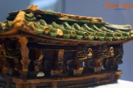 Cận cảnh báu vật kiến trúc phát lộ dưới lòng đất Hà Nội