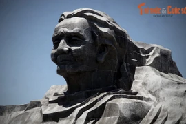 Cuộc đời huyền thoại của bà mẹ Việt Nam có 9 con là liệt sĩ 