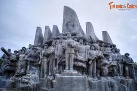 Ba tượng đài hào hùng nhất định phải ghé thăm ở Điện Biên Phủ