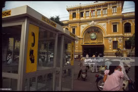 Loạt ảnh tuyệt vời về Việt Nam năm 1995 của Nik Wheeler