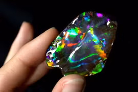 Tính chất độc nhất của đá quý đại diện người sinh tháng 10